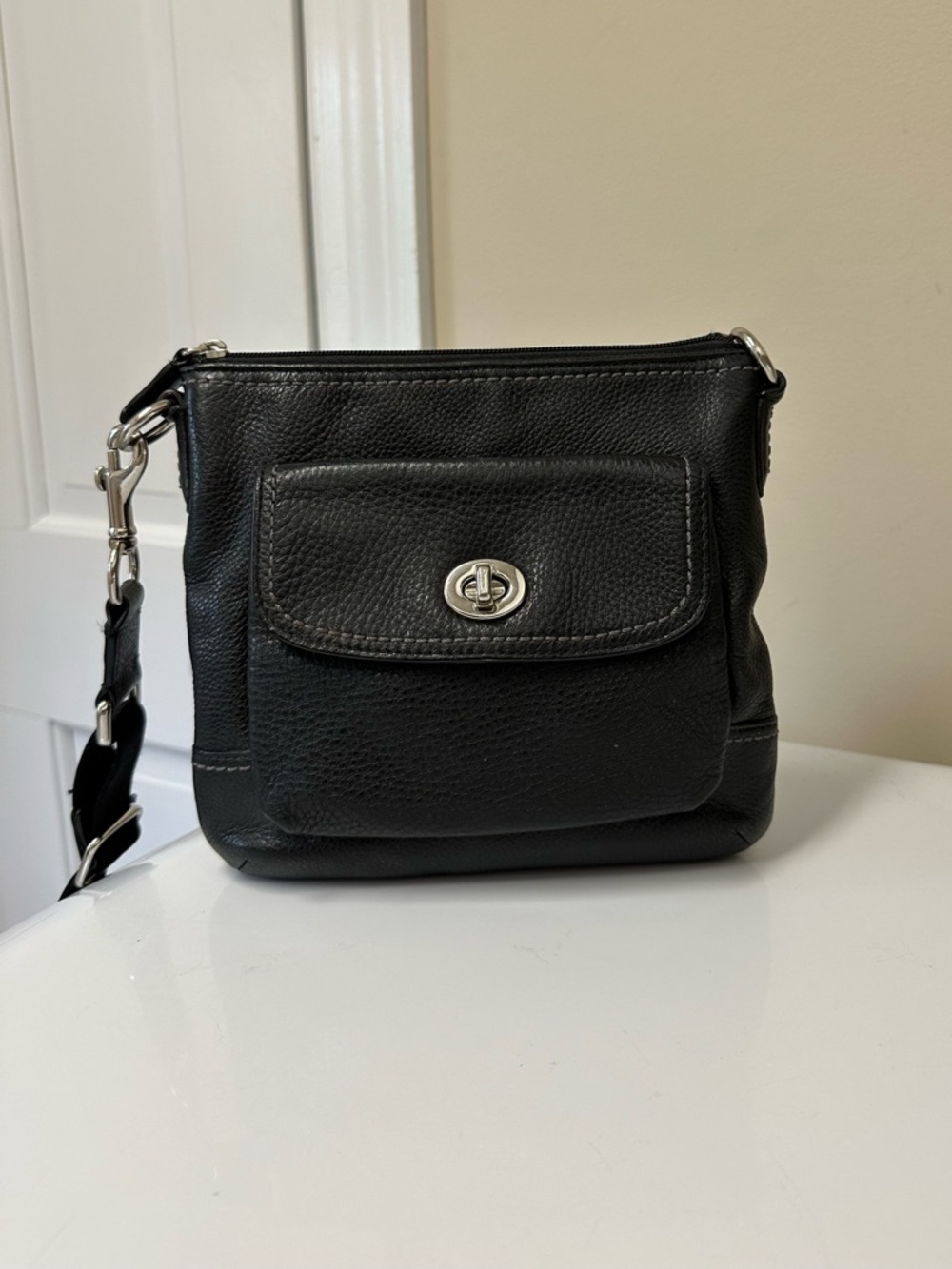 Coach Park Leather Swingpack Crossbody Bag